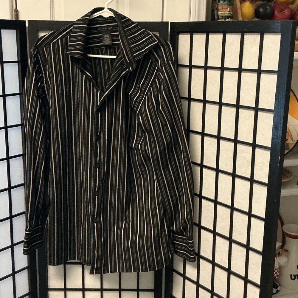 A. Potter Black & White Striped Men's Button-Down Shirt